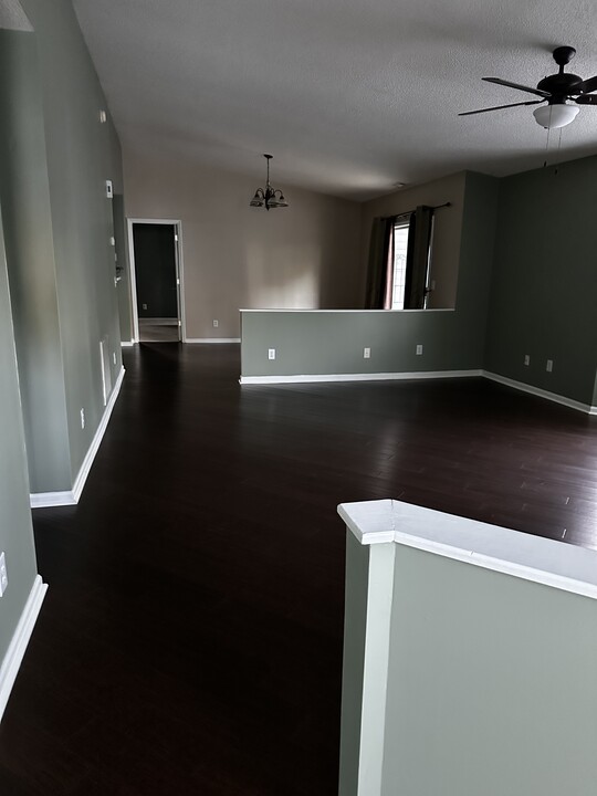 2595 Thackery Rd, Unit H in Greenville, NC - Foto de edificio