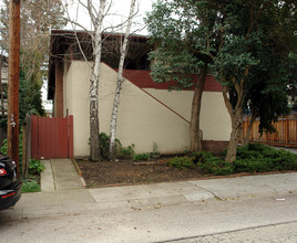 271-281 Curtner Ave in Palo Alto, CA - Building Photo - Building Photo