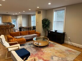 1001 F St NE in Washington, DC - Building Photo