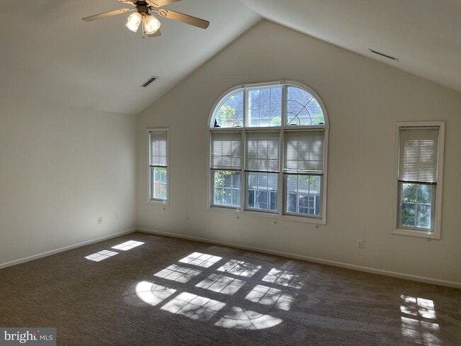 property at 515 N Main St