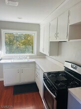 120 Parsippany Rd in Parsippany Troy Hills, NJ - Building Photo - Building Photo