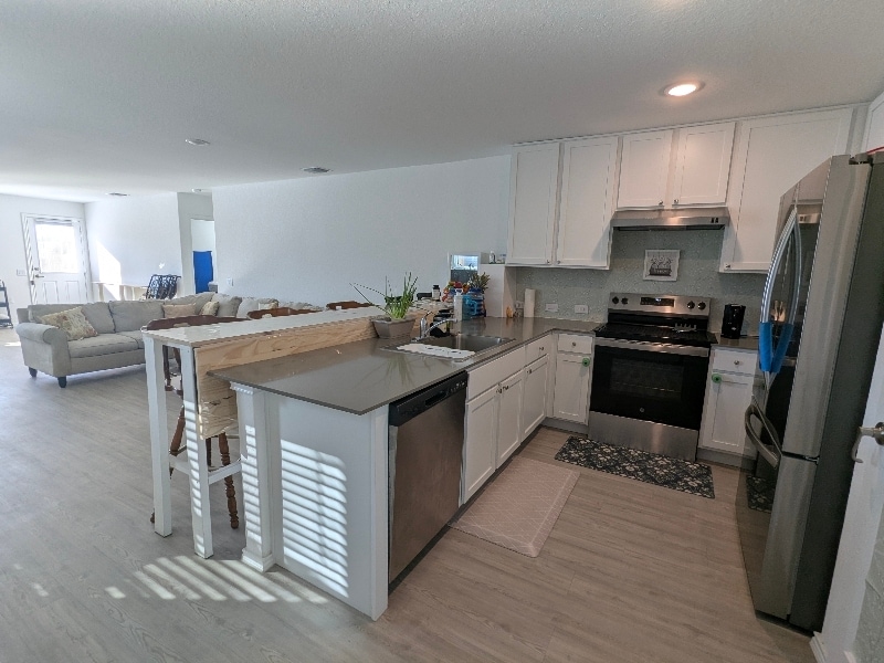 5730 Repeating Wy in Von Ormy, TX - Building Photo