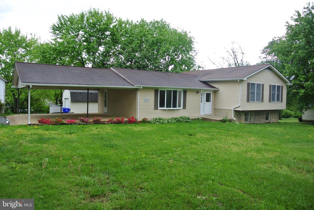 4829 Bicknell Rd in Marbury, MD - Foto de edificio