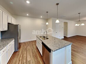 4749 Chutney Dr in Nashville, TN - Foto de edificio - Building Photo