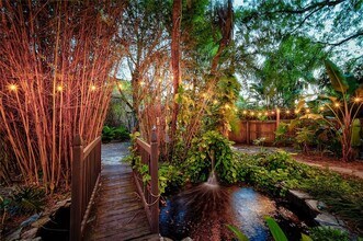 426 Eagles Nest Ln in Sarasota, FL - Building Photo - Building Photo