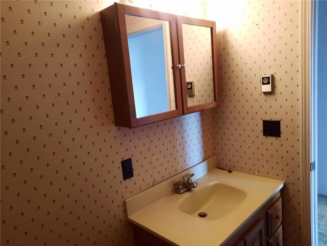 property at 5476 Stone House Rd