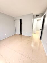 2971 Four Towers Dr in Cincinnati, OH - Building Photo - Building Photo