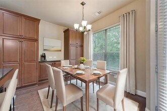 1003 Brook Hollow Dr in Euless, TX - Building Photo - Building Photo