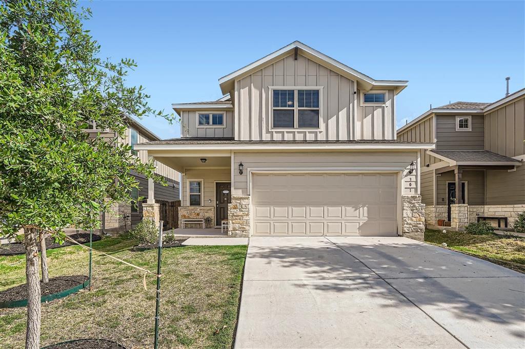 301 La Dera Dr in Liberty Hill, TX - Foto de edificio