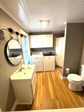 12 Myrtle St in Exeter, NH - Foto de edificio - Building Photo