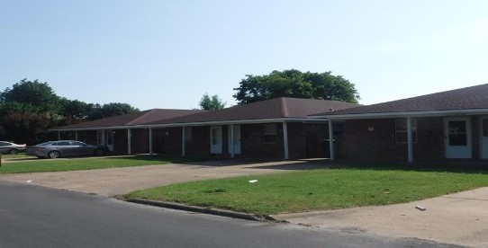 1000 N Franklin St in Blytheville, AR - Building Photo