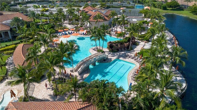 property at 9735 Acqua Ct