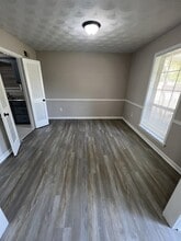 5159 Longmeadow Cove in Memphis, TN - Foto de edificio - Building Photo