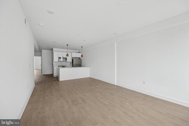 1614 Ridge Ave in Philadelphia, PA - Building Photo - Building Photo