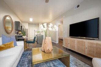 Solaire in Albuquerque, NM - Building Photo - Building Photo