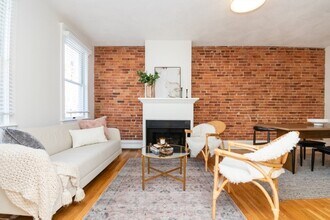 298 Bunker Hill St in Boston, MA - Building Photo - Building Photo