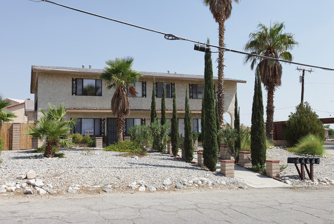 11522 Mesquite Ave in Desert Hot Springs, CA - Building Photo - Building Photo