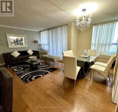 20 Mississauga Vly Blvd in Mississauga, ON - Building Photo - Building Photo