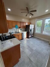 385 Woodlawn Ave in Jersey City, NJ - Building Photo - Building Photo