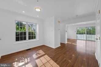 540 Eagle Ct in Jamison, PA - Building Photo - Building Photo