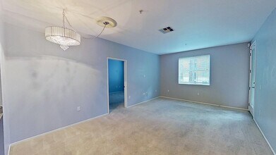 2215 Scholarship in Irvine, CA - Building Photo - Building Photo