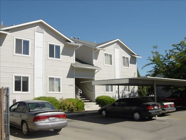 4702 W Pasadena Ln in Boise, ID - Building Photo - Building Photo