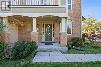 66 Gleave Terrace in Milton, ON - Building Photo - Building Photo