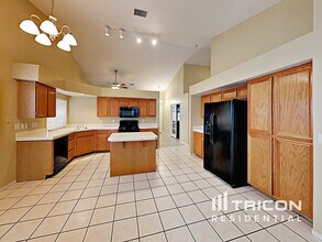 610 Largo Azul Ave in Henderson, NV - Building Photo - Building Photo