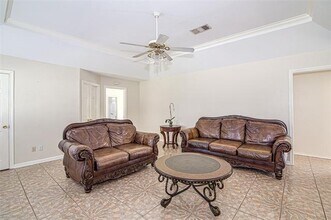 409 Kevin Miller Rd in Kennedale, TX - Building Photo - Building Photo
