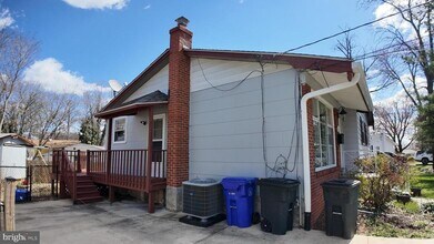 4419 Renn St in Rockville, MD - Building Photo - Building Photo