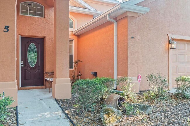 5 St Andrews Ct in Palm Coast, FL - Building Photo - Building Photo