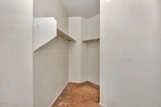 14843 W Wethersfield Rd in Surprise, AZ - Building Photo - Building Photo