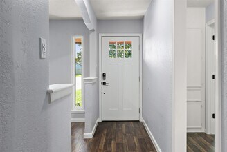 7314 Robin St in Texas City, TX - Building Photo - Building Photo