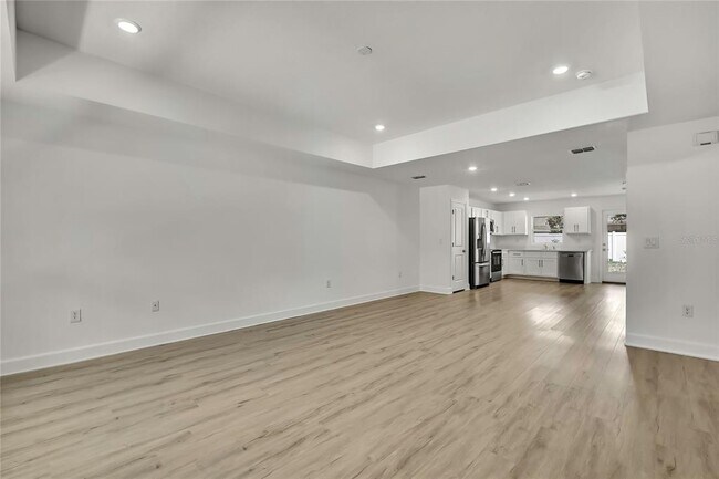 10324 Chalmer St in Spring Hill, FL - Building Photo - Building Photo