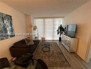 801 S Miami Ave, Unit # 2607 in Miami, FL - Building Photo - Building Photo