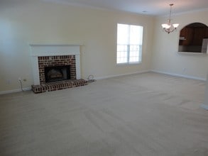 4669 Liberty Square Dr in Acworth, GA - Foto de edificio - Building Photo