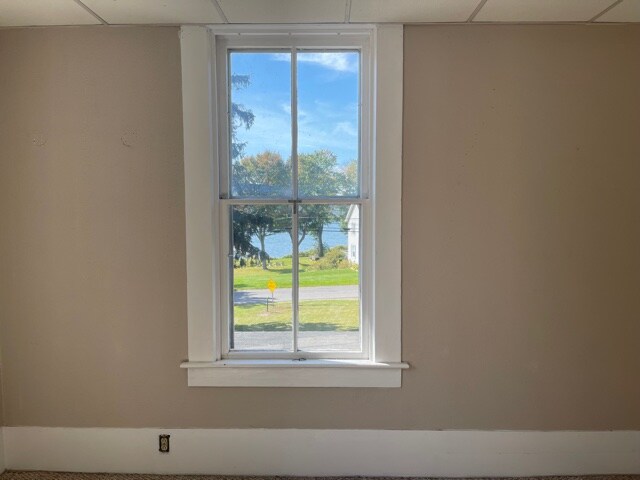 4302 Lakeside Dr in Bemus Point, NY - Building Photo
