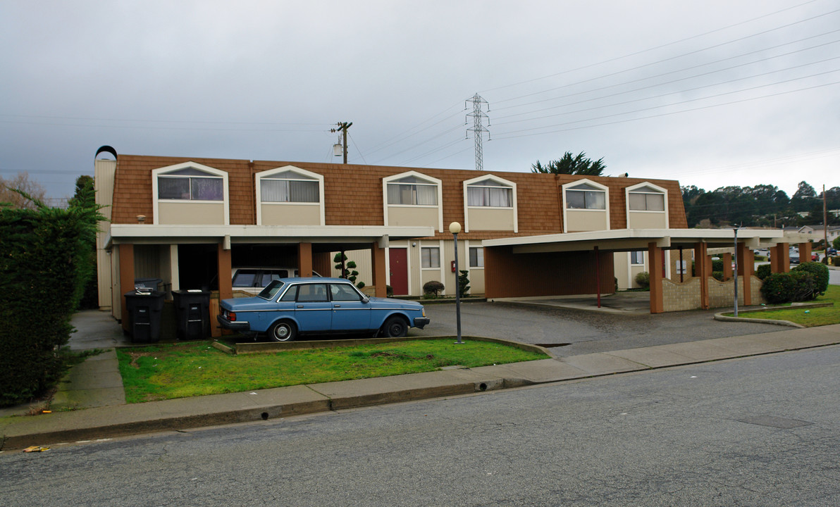 201 San Felipe Ave in South San Francisco, CA - Building Photo