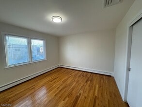 177 Falmouth Ave in Elmwood Park, NJ - Building Photo - Building Photo