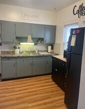 2224 lewis dr in Lakewood, OH - Building Photo - Building Photo