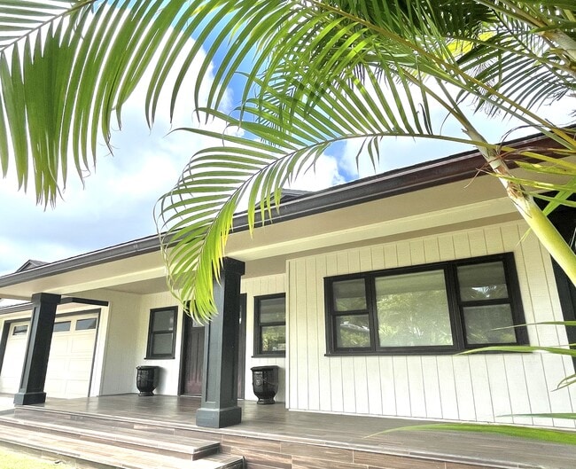 1009 Lunaai Pl in Kailua, HI - Building Photo - Building Photo