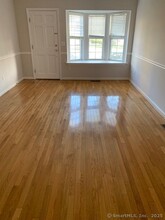 1080 Bedford St in Stamford, CT - Building Photo - Building Photo