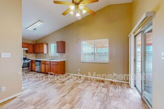 5768 Carmen Rd NW in Albuquerque, NM - Building Photo - Building Photo