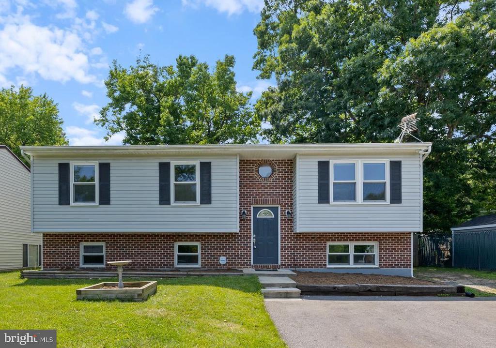 6234 9th St in Chesapeake Beach, MD - Foto de edificio