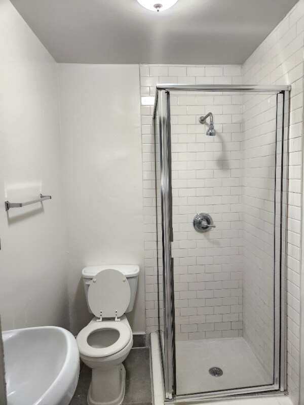 1114 Poinsettia Dr, Unit 2 in West Hollywood, CA - Building Photo - Building Photo