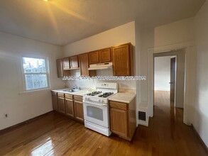 22 Bynner St, Unit 3 in Boston, MA - Building Photo - Building Photo