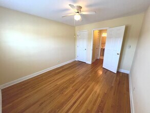 1427 Homestead Rd in La Grange Park, IL - Building Photo - Building Photo