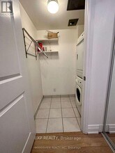 1-1111 De Boers Dr in Toronto, ON - Building Photo - Building Photo