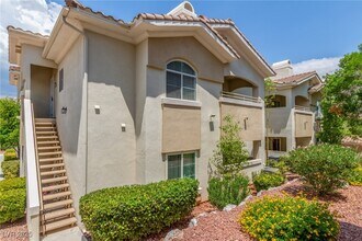 1500 Cardinal Peak Ln in Las Vegas, NV - Foto de edificio - Building Photo