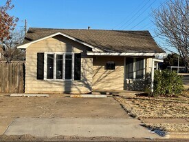 4802 39th St in Lubbock, TX - Building Photo